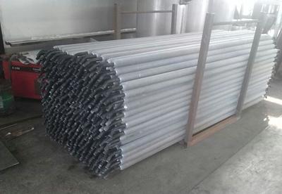 供應(yīng)不銹鋼翅片管散熱器水暖翅片管散熱器大口徑翅片管散熱器-揚(yáng)州空港輕 .